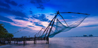 Traditional chinese fishing net
